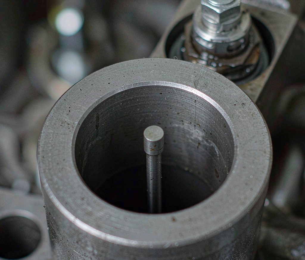 Gun Drilling Services: Deep, Straight, High-Tolerance Long Holes - Huaxiao precision manufacturing