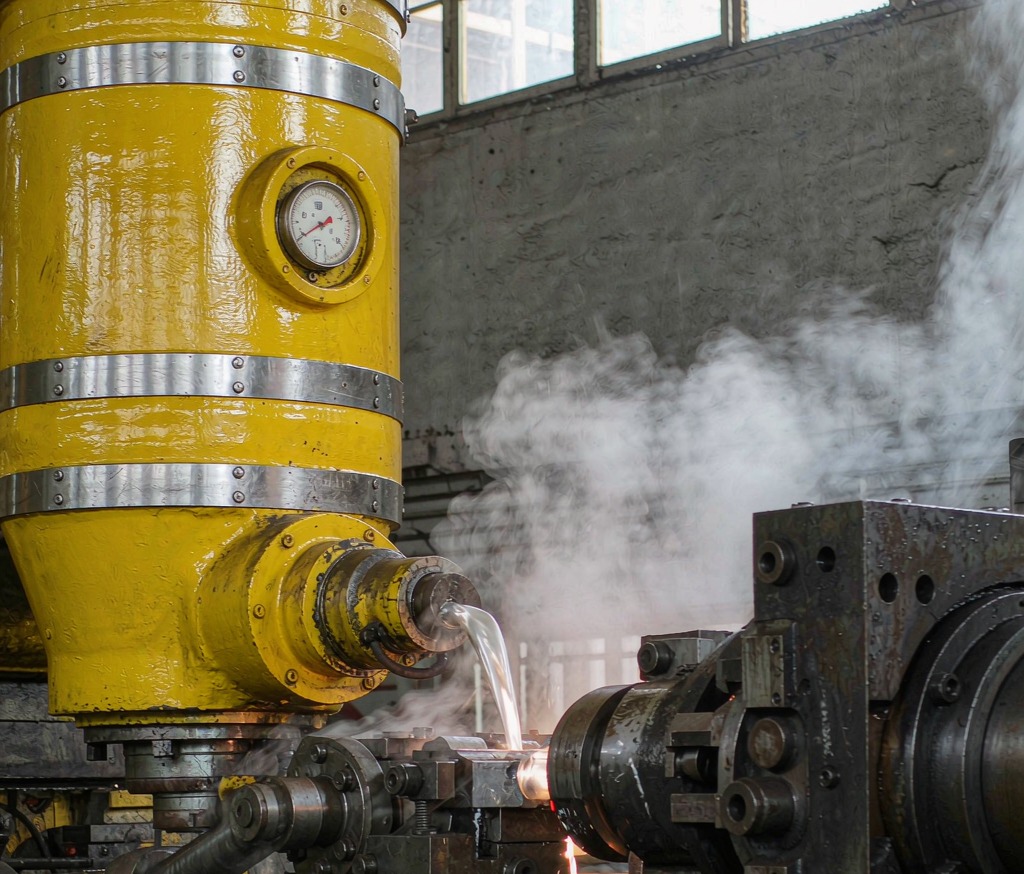 How to Choose a Die Casting Company: Alloys, Tooling & Quality Checklist - Huaxiao precision manufacturing